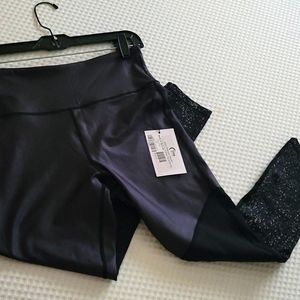 Zyia Black Reflective Metallic Light N Tight High-Rise leggings 7/8 length